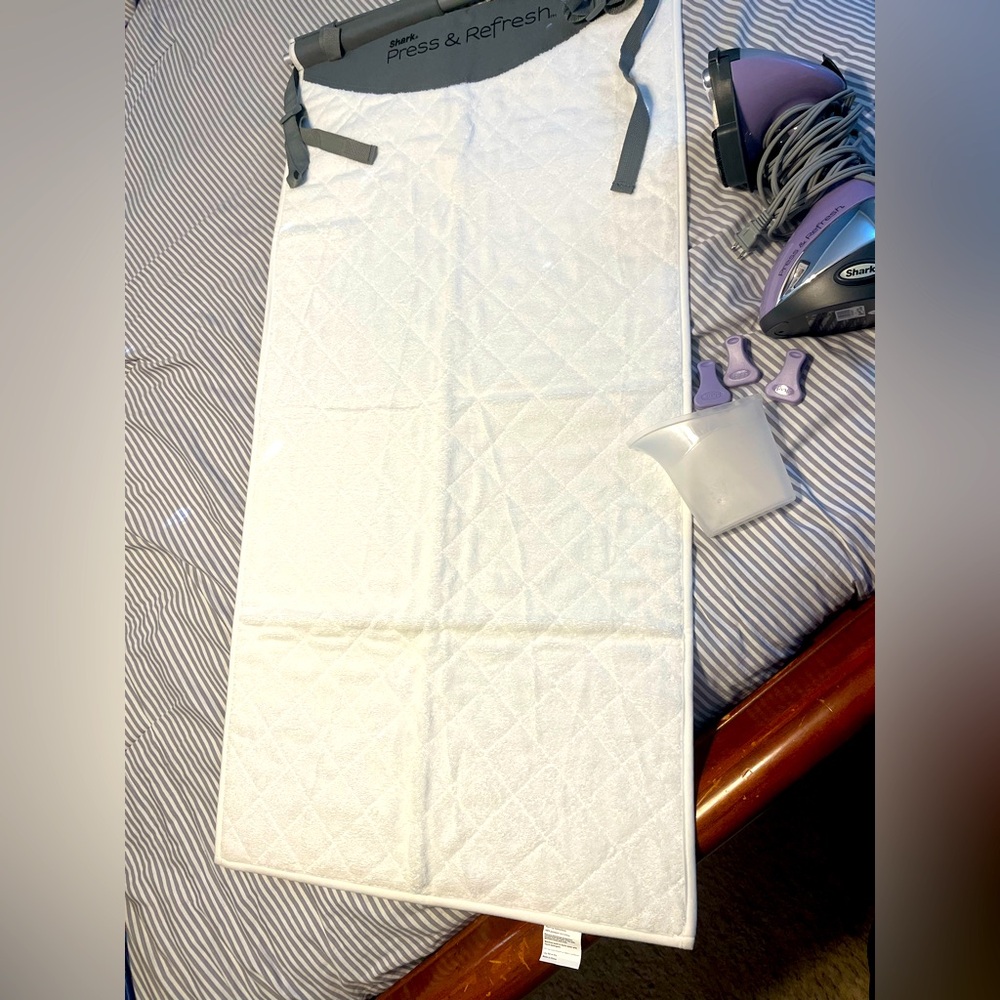 Shark brand clothes steamer